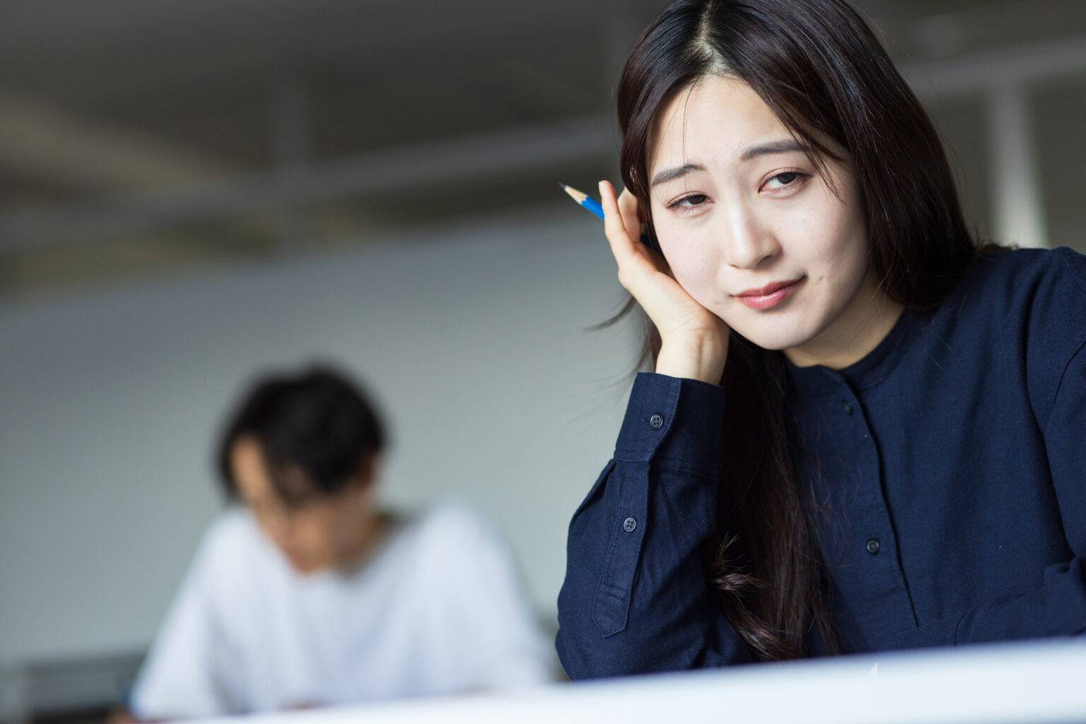 大学を辞めたい人必見!大学中退するメリットとデメリット、後悔しないためにするべきこと リバラボマガジン 大学を辞めたい人必見!大学中退するメリットとデメリット、後悔しないためにするべきこと リバラボマガジン